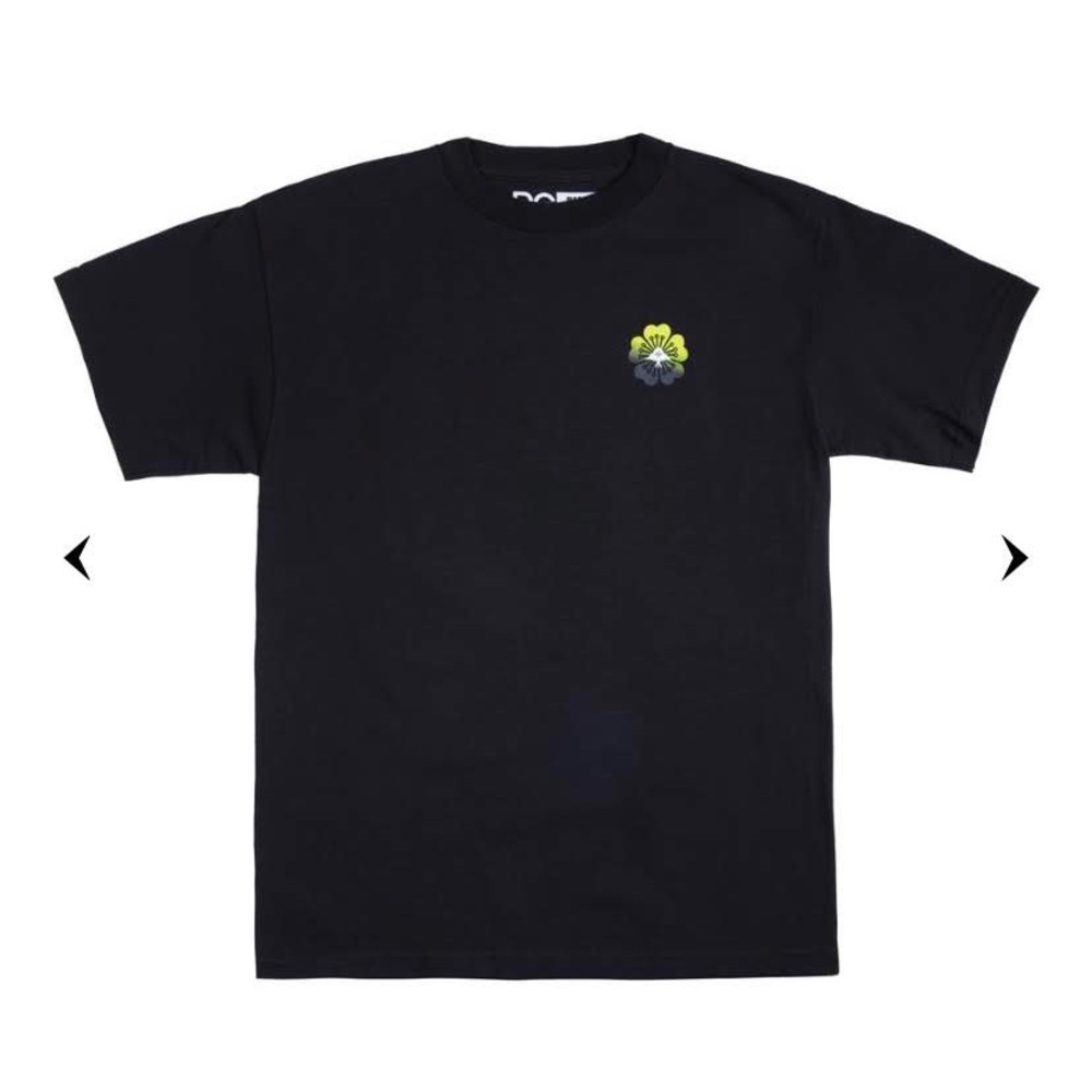 Brand new LRG Lifted Tiger Tee